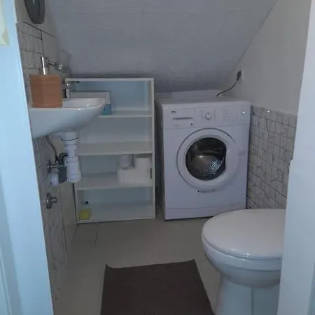 Nomi Studio Lägenhet