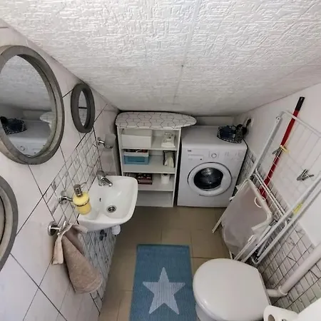 Nomi Studio * Σπλιτ